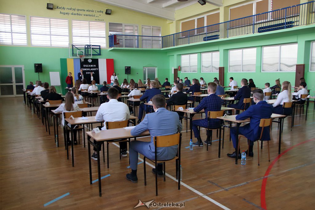 Egzamin ósmoklasisty w Ostrołęce [15.04.2019] - zdjęcie #74 - eOstroleka.pl