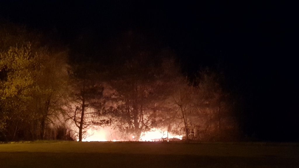 Pożar przy Sienkiewicza i Chemicznej [16.04.2019] - zdjęcie #2 - eOstroleka.pl