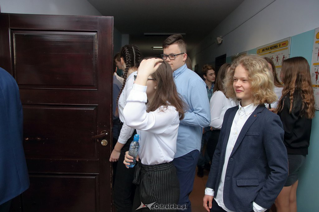 Egzamin ósmoklasisty w ostrołęckich szkołach [16.04.2019] - zdjęcie #14 - eOstroleka.pl