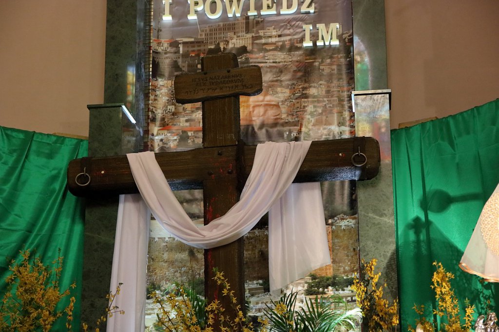 Groby Pańskie w ostrołęckich kościołach [20.04.2019] - zdjęcie #18 - eOstroleka.pl