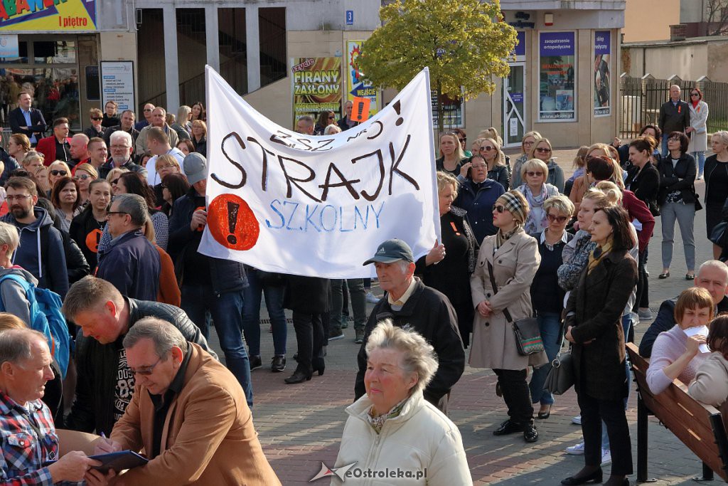 Wiec poparcia dla nauczycieli w Ostrołęce [24.04.2019] - zdjęcie #42 - eOstroleka.pl
