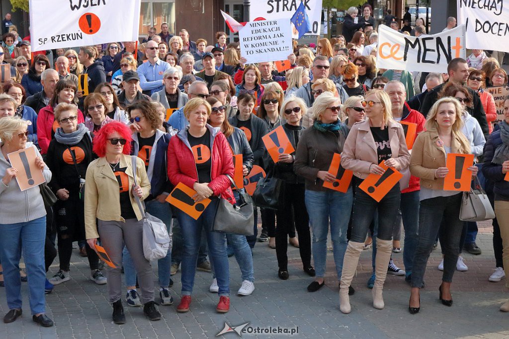 Wiec poparcia dla nauczycieli w Ostrołęce [24.04.2019] - zdjęcie #38 - eOstroleka.pl