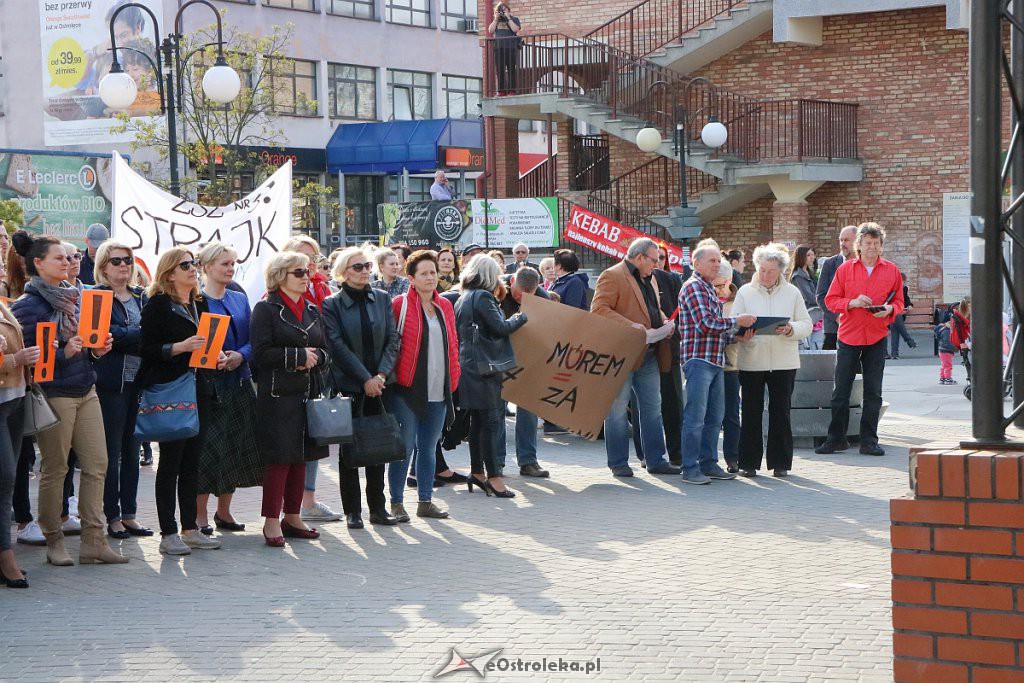 Wiec poparcia dla nauczycieli w Ostrołęce [24.04.2019] - zdjęcie #48 - eOstroleka.pl