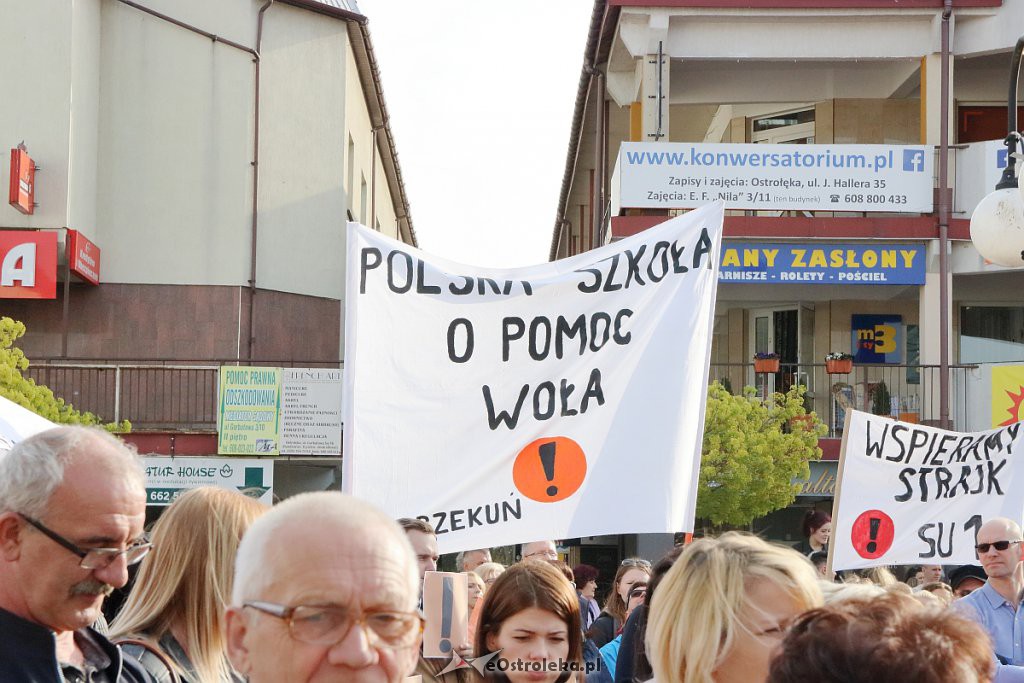 Wiec poparcia dla nauczycieli w Ostrołęce [24.04.2019] - zdjęcie #31 - eOstroleka.pl