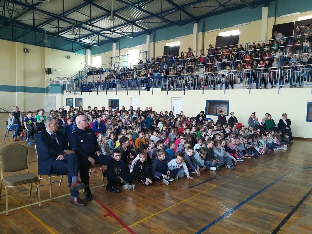 Dzień Służb Mundurowych w Szkole Podstawowej w Troszynie [29.04.2019] - zdjęcie #7 - eOstroleka.pl