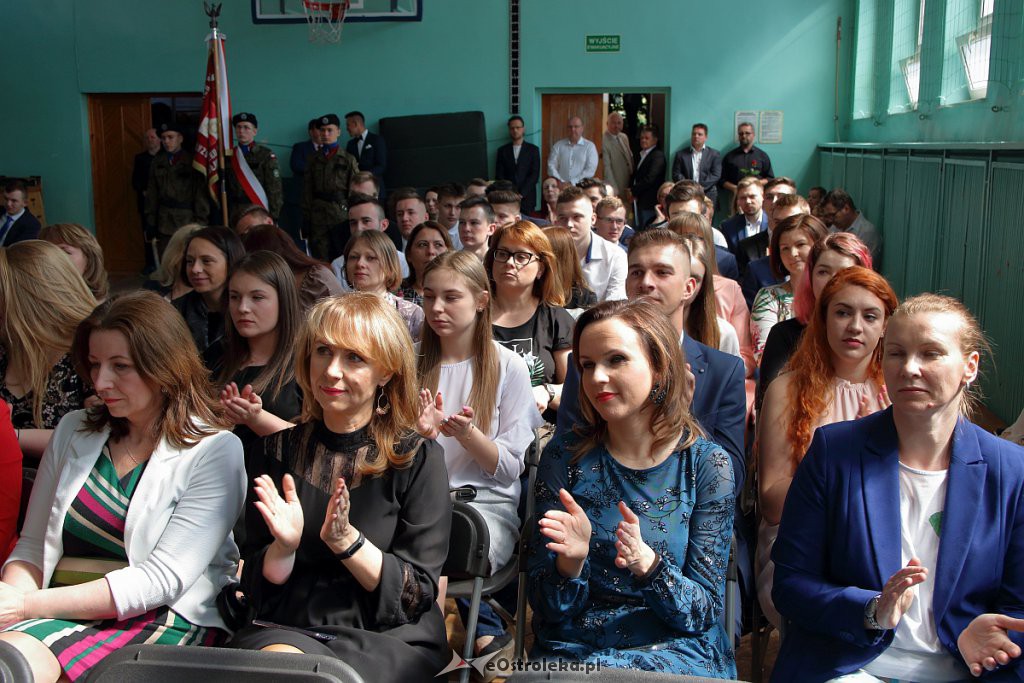 Zakończenie roku szkolnego klas maturalnych w ZSZ nr 2 [30.04.2019] - zdjęcie #47 - eOstroleka.pl