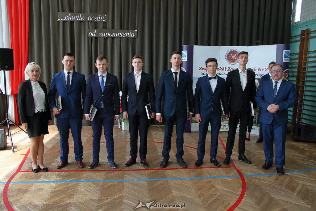 Zakończenie roku szkolnego klas maturalnych w ZSZ nr 2 [30.04.2019] - zdjęcie #1 - eOstroleka.pl