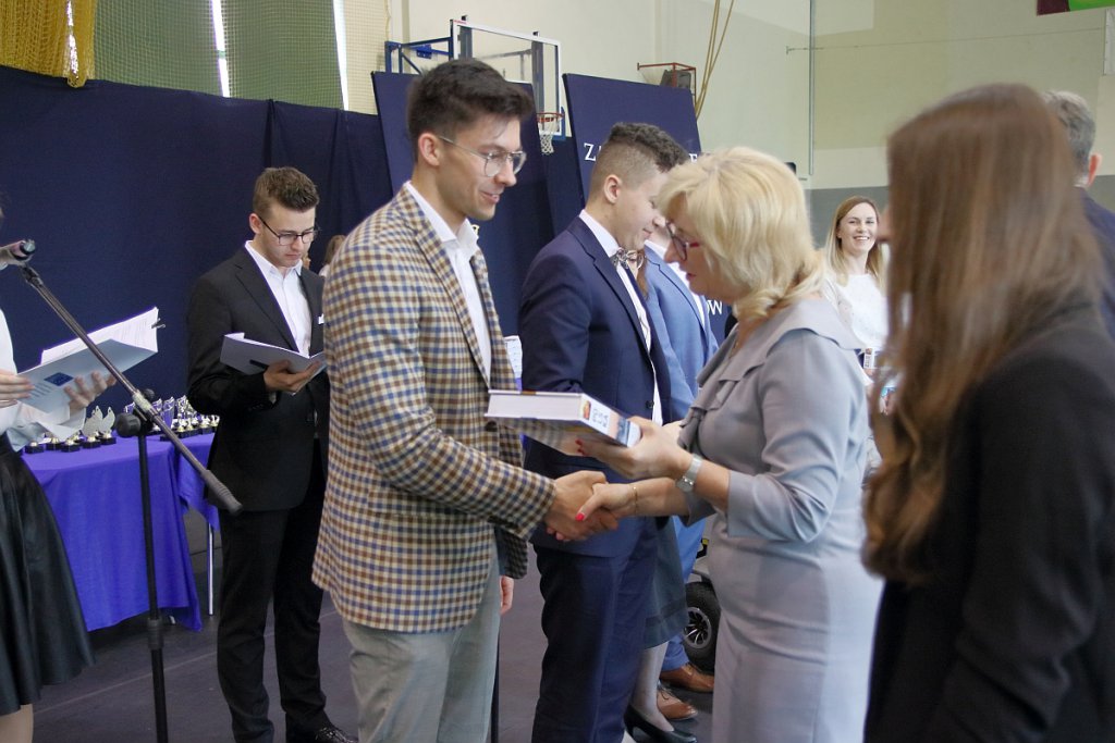Zakończenie roku szkolnego maturzystów z III LO [30.04.2019] - zdjęcie #26 - eOstroleka.pl