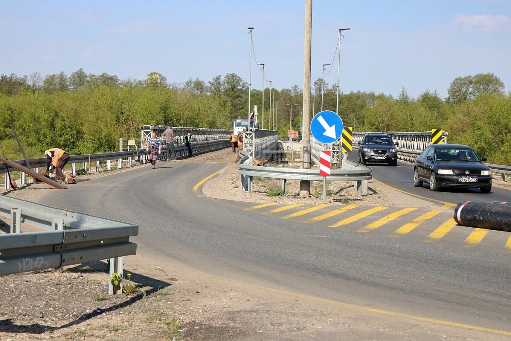 Uwaga kierowcy: Ruch wahadłowy na moście tymczasowym w Ostrołęce [01.05.2019] - zdjęcie #4 - eOstroleka.pl