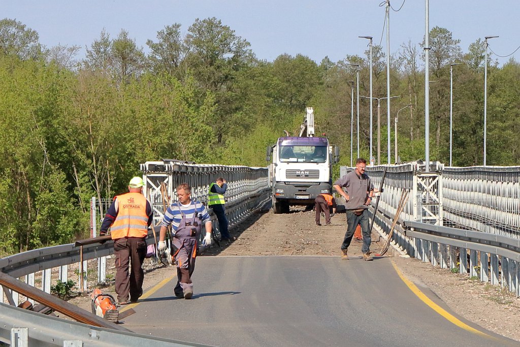 Uwaga kierowcy: Ruch wahadłowy na moście tymczasowym w Ostrołęce [01.05.2019] - zdjęcie #6 - eOstroleka.pl