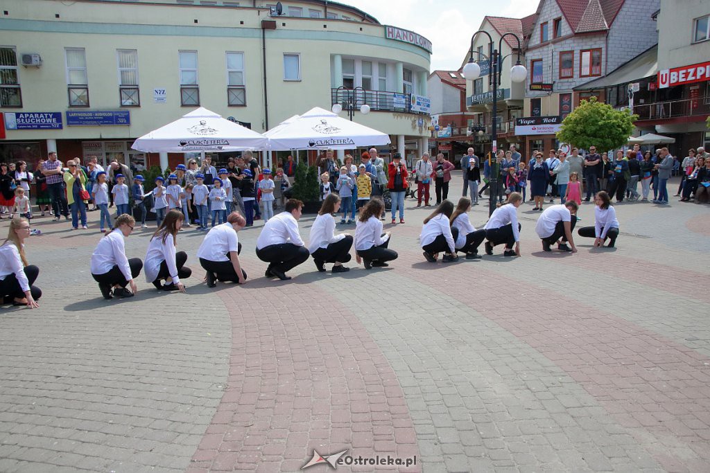 Ostrołęka świętuje 15 lat w Unii Europejskiej [WIDEO, ZDJĘCIA] - zdjęcie #9 - eOstroleka.pl