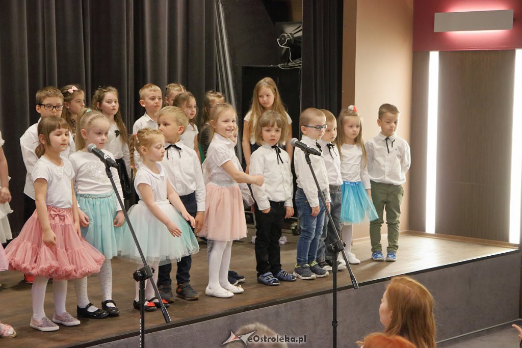 Przedszkolni poeci nagrodzeni po raz siódmy [07.05.2019] - zdjęcie #4 - eOstroleka.pl