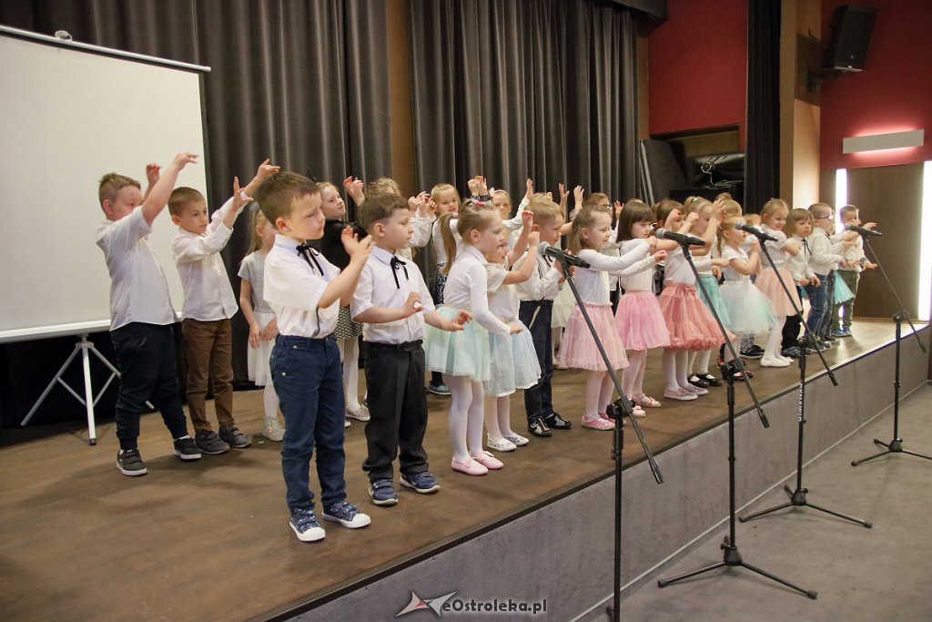 Przedszkolni poeci nagrodzeni po raz siódmy [07.05.2019] - zdjęcie #105 - eOstroleka.pl