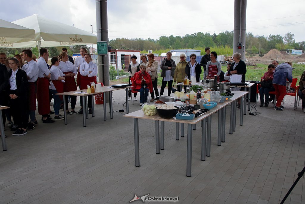 Międzypokoleniowe zmagania kulinarne w Multimedialnym Centrum Natura [10.05.2019] - zdjęcie #19 - eOstroleka.pl