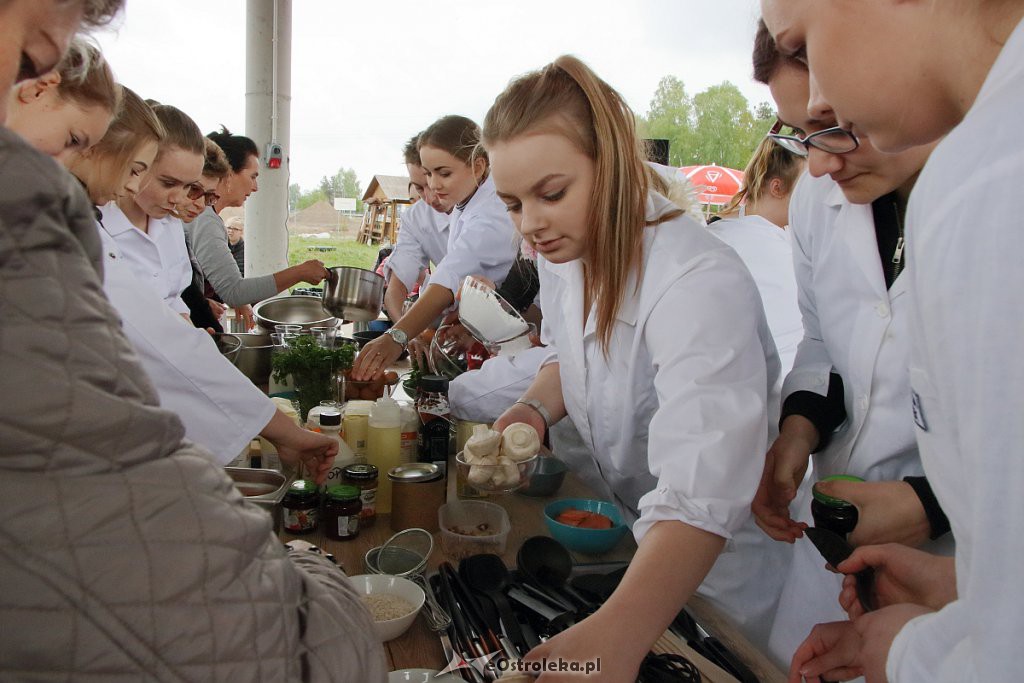 Międzypokoleniowe zmagania kulinarne w Multimedialnym Centrum Natura [10.05.2019] - zdjęcie #33 - eOstroleka.pl