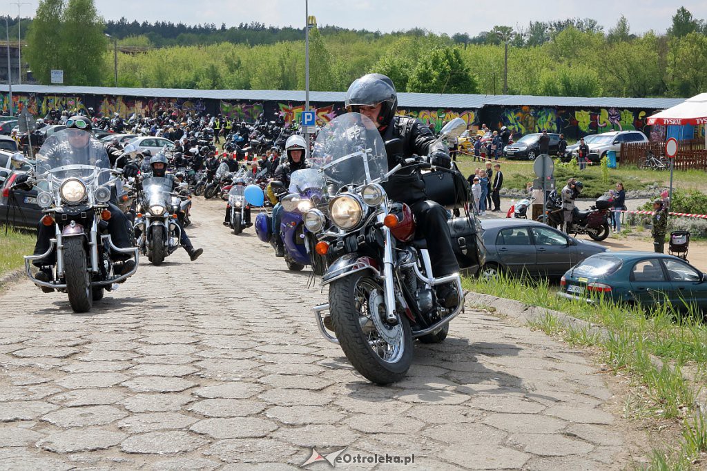 Rozpoczęcie sezonu motocyklowego i parada ulicami miasta [11.05.2019] - zdjęcie #73 - eOstroleka.pl
