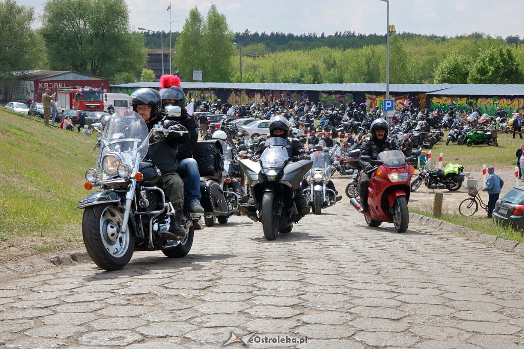 Rozpoczęcie sezonu motocyklowego i parada ulicami miasta [11.05.2019] - zdjęcie #78 - eOstroleka.pl