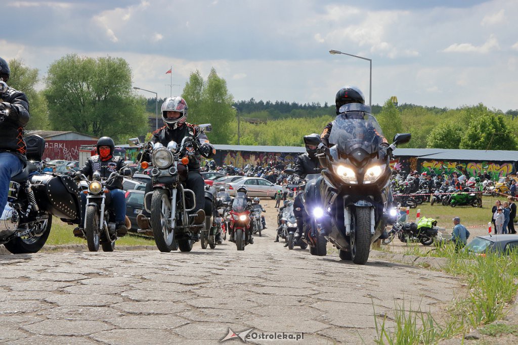 Rozpoczęcie sezonu motocyklowego i parada ulicami miasta [11.05.2019] - zdjęcie #80 - eOstroleka.pl