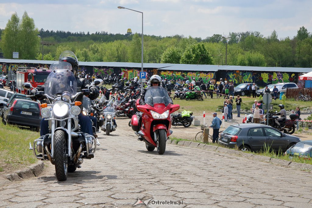 Rozpoczęcie sezonu motocyklowego i parada ulicami miasta [11.05.2019] - zdjęcie #97 - eOstroleka.pl