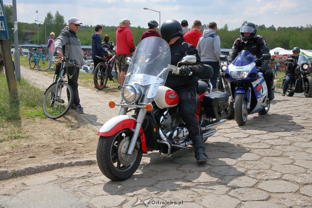 Rozpoczęcie sezonu motocyklowego i parada ulicami miasta [11.05.2019] - zdjęcie #93 - eOstroleka.pl