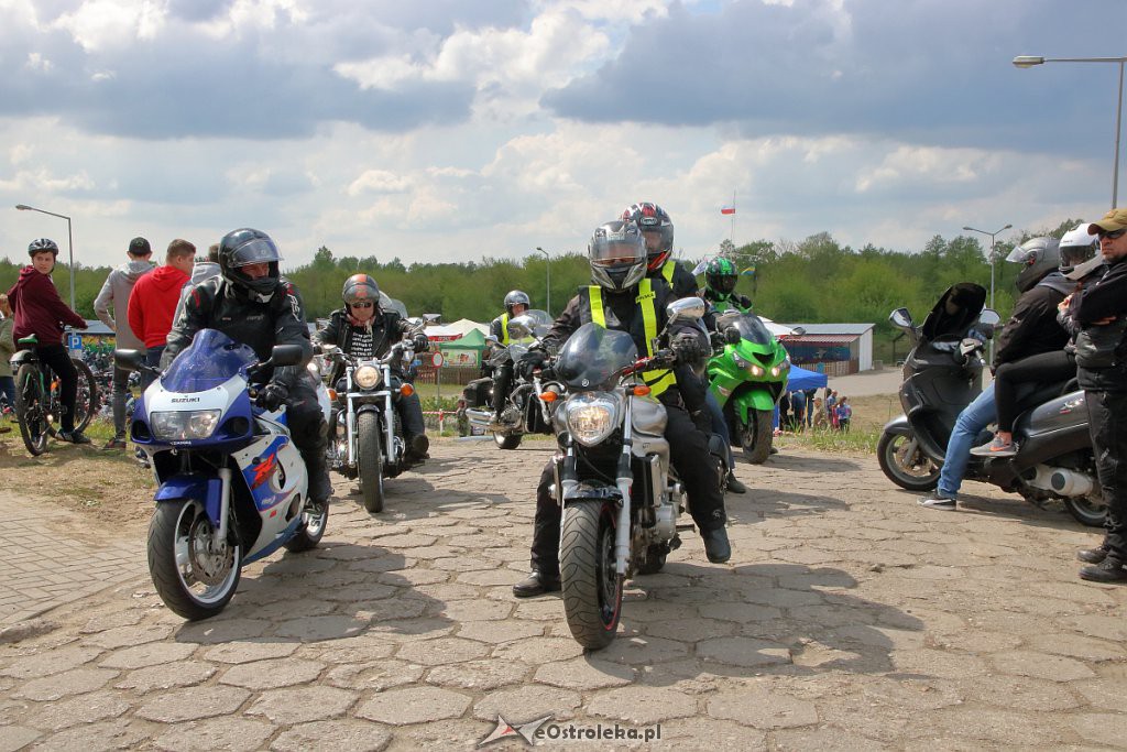 Rozpoczęcie sezonu motocyklowego i parada ulicami miasta [11.05.2019] - zdjęcie #88 - eOstroleka.pl