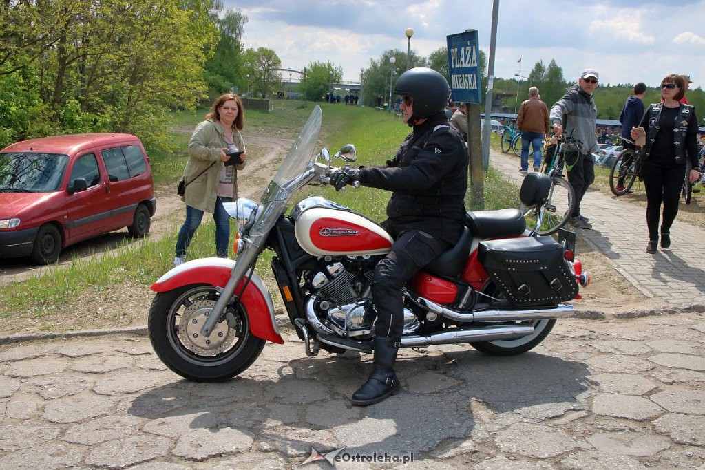 Rozpoczęcie sezonu motocyklowego i parada ulicami miasta [11.05.2019] - zdjęcie #87 - eOstroleka.pl