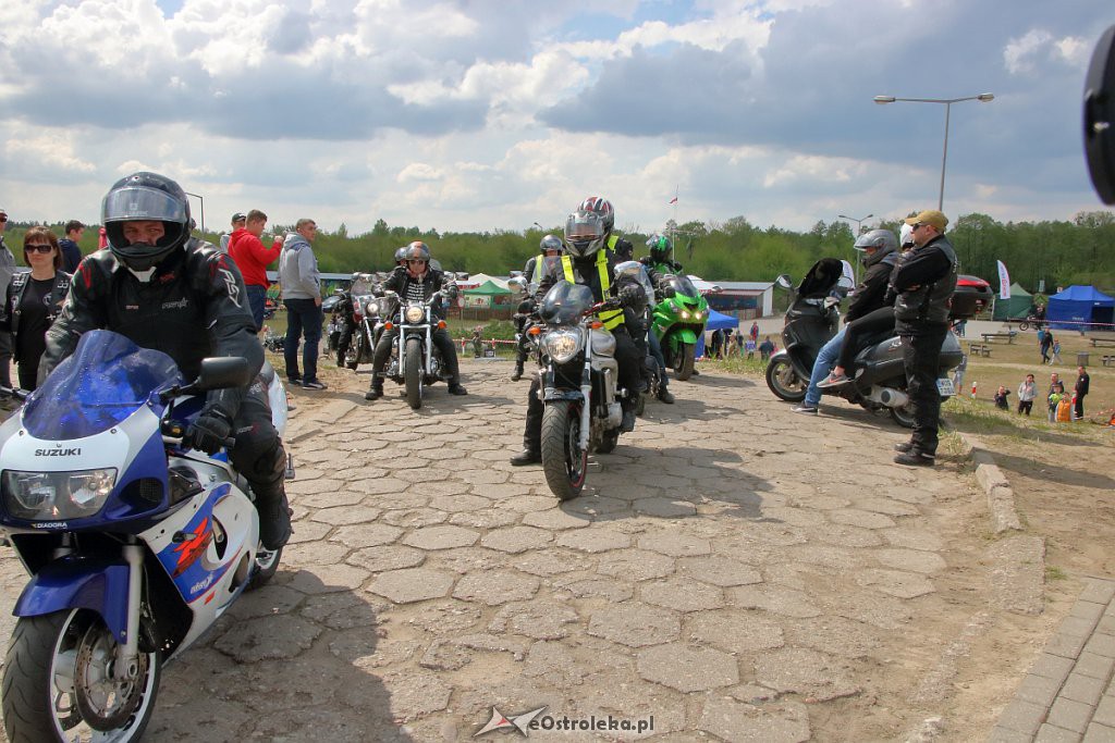 Rozpoczęcie sezonu motocyklowego i parada ulicami miasta [11.05.2019] - zdjęcie #86 - eOstroleka.pl