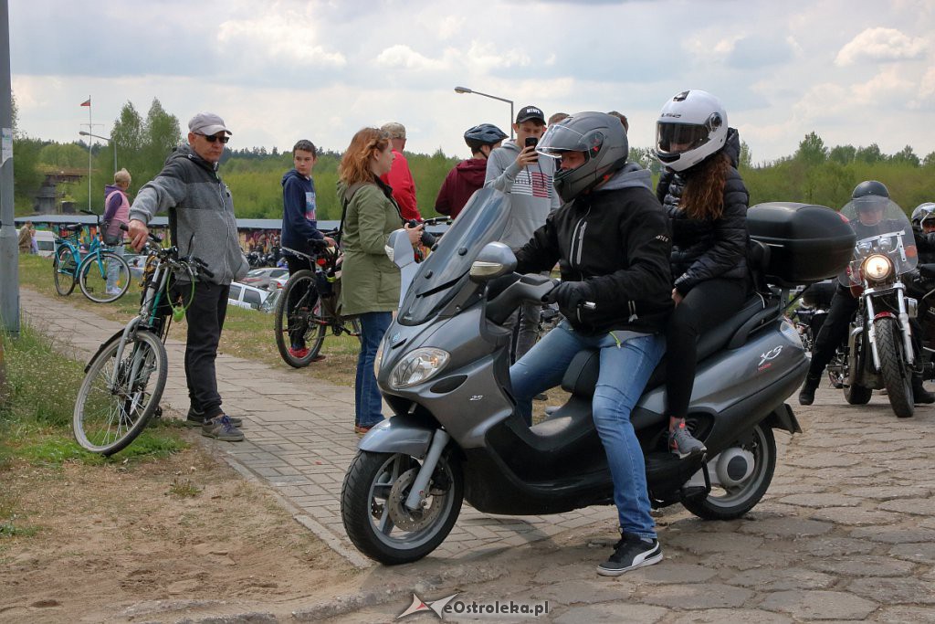 Rozpoczęcie sezonu motocyklowego i parada ulicami miasta [11.05.2019] - zdjęcie #83 - eOstroleka.pl