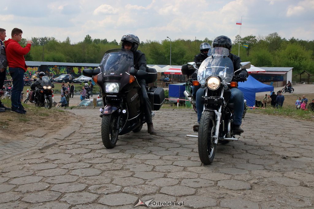 Rozpoczęcie sezonu motocyklowego i parada ulicami miasta [11.05.2019] - zdjęcie #79 - eOstroleka.pl