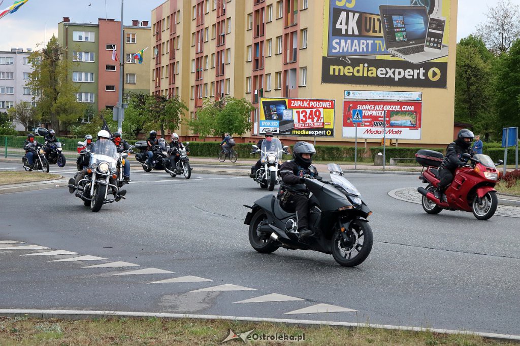 Rozpoczęcie sezonu motocyklowego i parada ulicami miasta [11.05.2019] - zdjęcie #72 - eOstroleka.pl