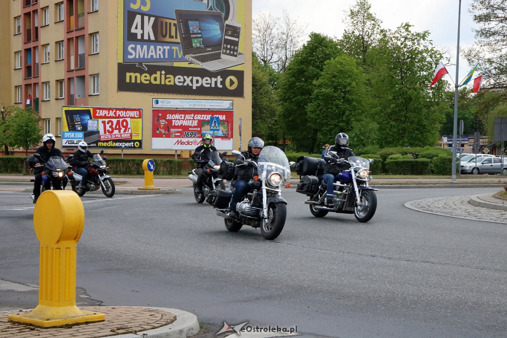 Rozpoczęcie sezonu motocyklowego i parada ulicami miasta [11.05.2019] - zdjęcie #62 - eOstroleka.pl