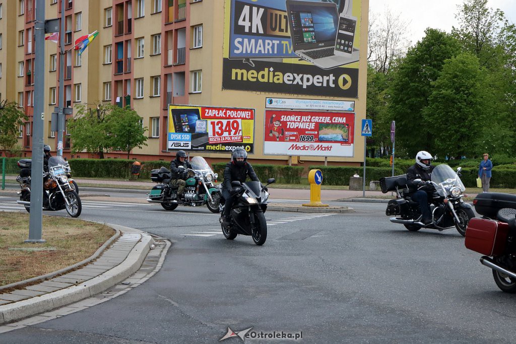 Rozpoczęcie sezonu motocyklowego i parada ulicami miasta [11.05.2019] - zdjęcie #60 - eOstroleka.pl