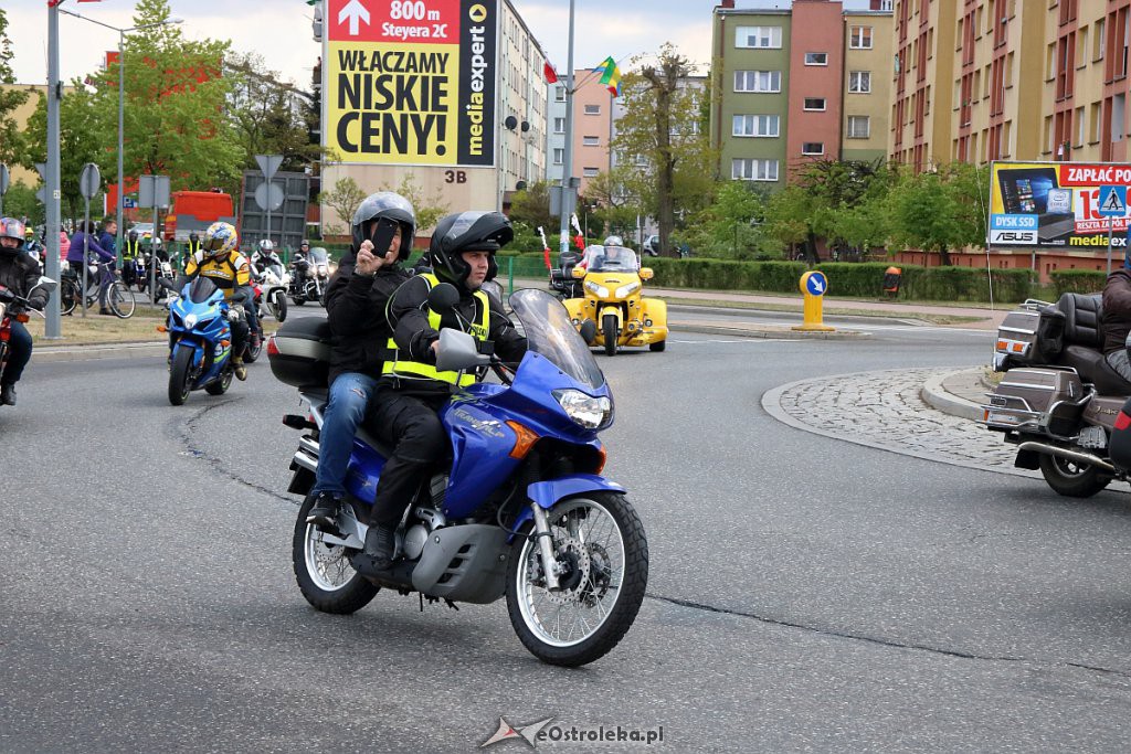 Rozpoczęcie sezonu motocyklowego i parada ulicami miasta [11.05.2019] - zdjęcie #20 - eOstroleka.pl