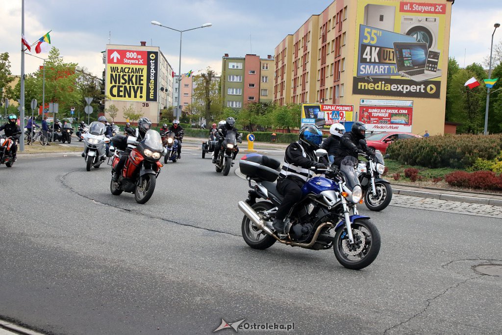 Rozpoczęcie sezonu motocyklowego i parada ulicami miasta [11.05.2019] - zdjęcie #11 - eOstroleka.pl