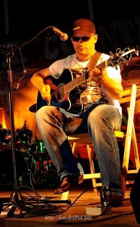 Wojtek Dudkowski na Pikniku Country w Mrągowie (25-26.07.2010) - zdjęcie #9 - eOstroleka.pl