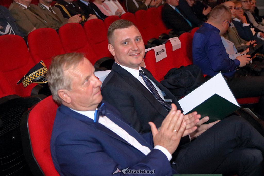Uroczysta sesja Rady Miasta z okazji Dni Ostrołęki [12.05.2019] - zdjęcie #115 - eOstroleka.pl