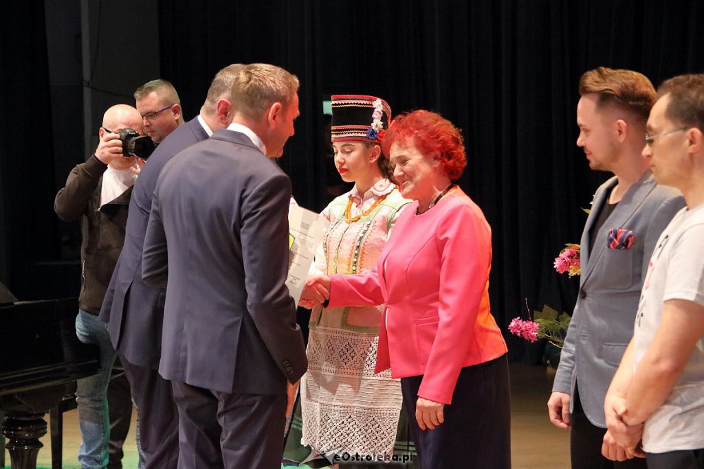 Uroczysta sesja Rady Miasta z okazji Dni Ostrołęki [12.05.2019] - zdjęcie #49 - eOstroleka.pl