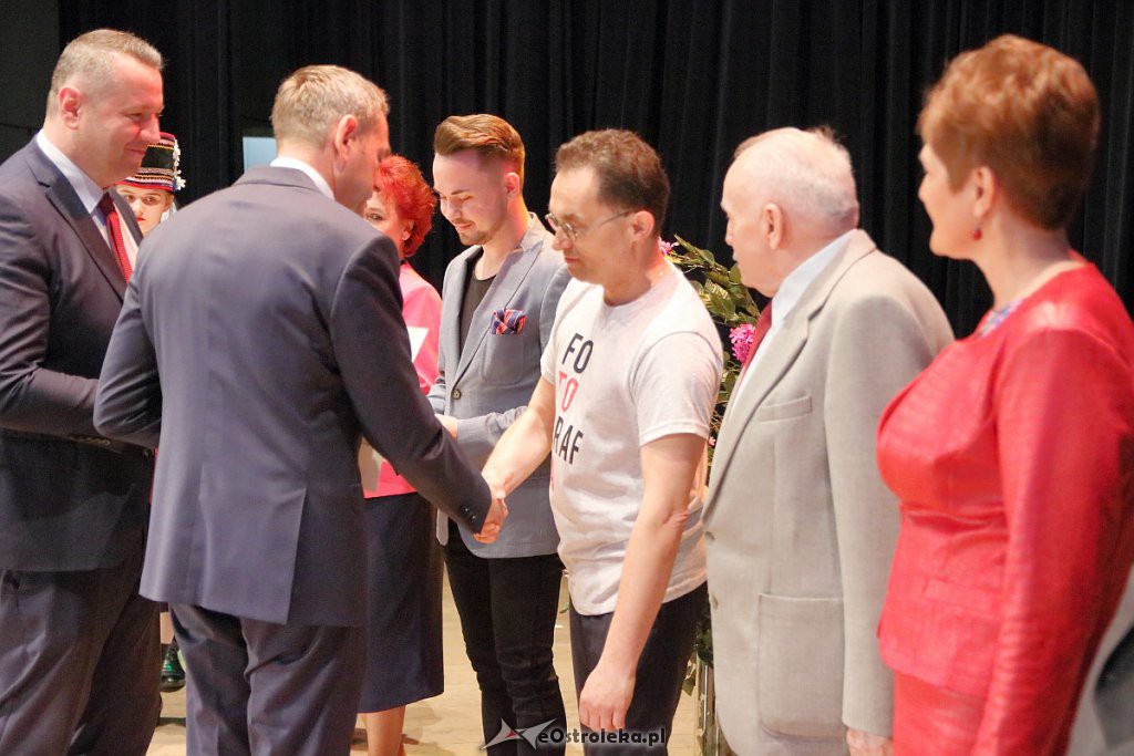 Uroczysta sesja Rady Miasta z okazji Dni Ostrołęki [12.05.2019] - zdjęcie #42 - eOstroleka.pl