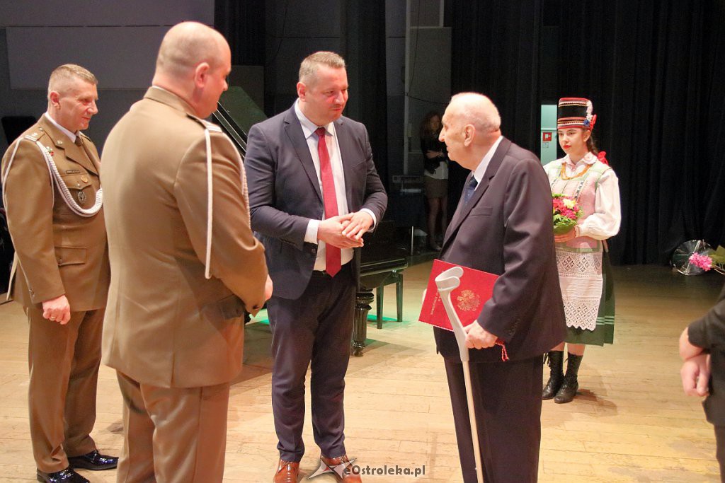 Uroczysta sesja Rady Miasta z okazji Dni Ostrołęki [12.05.2019] - zdjęcie #13 - eOstroleka.pl