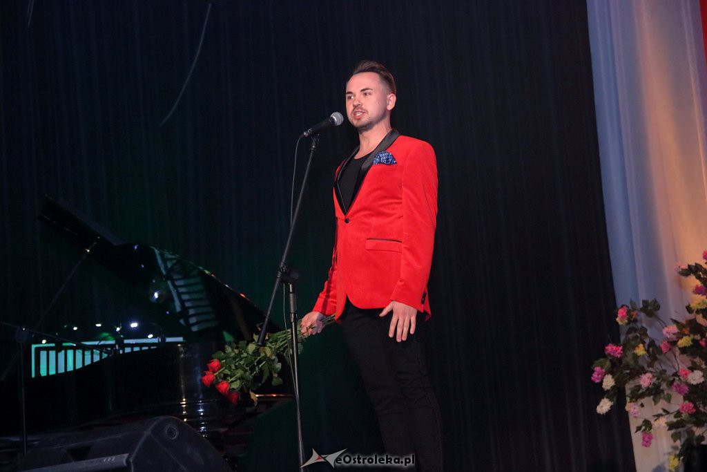 Uroczysta sesja Rady Miasta z okazji Dni Ostrołęki [12.05.2019] - zdjęcie #5 - eOstroleka.pl