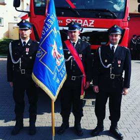 Strażacy ochotnicy z Troszyna dostali nowy wóz ratowniczo-gaśniczy [15.05.2019] - zdjęcie #23 - eOstroleka.pl