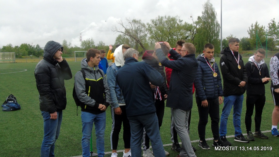 Mistrzostwa Ostrołęki szkół średnich w piłce nożnej mężczyzn [15.05.2019] - zdjęcie #10 - eOstroleka.pl