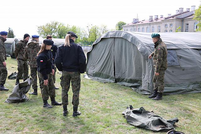 Obóz szkoleniowy dla uczniów o profilu wojskowym w ZSZ Nr 2 [5-10.05.2019] - zdjęcie #1 - eOstroleka.pl