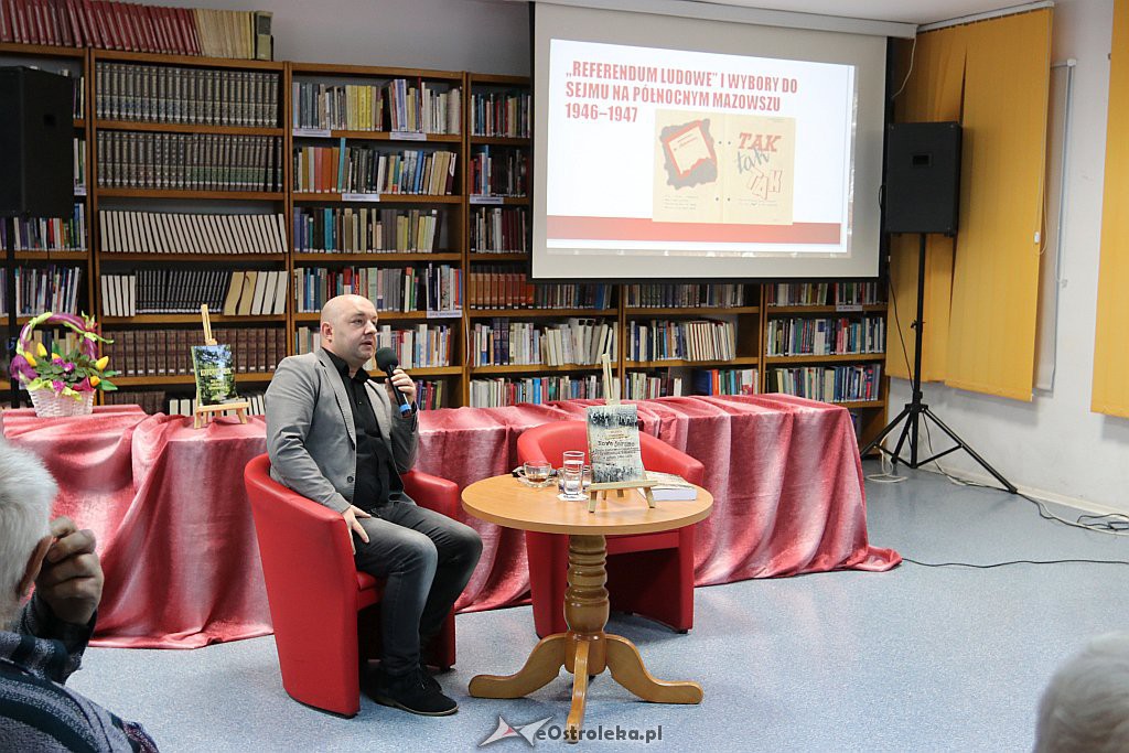 Prezentacja książki Wojciecha Łukaszewskiego Nowe Jarzmo [16.5.2019] - zdjęcie #3 - eOstroleka.pl