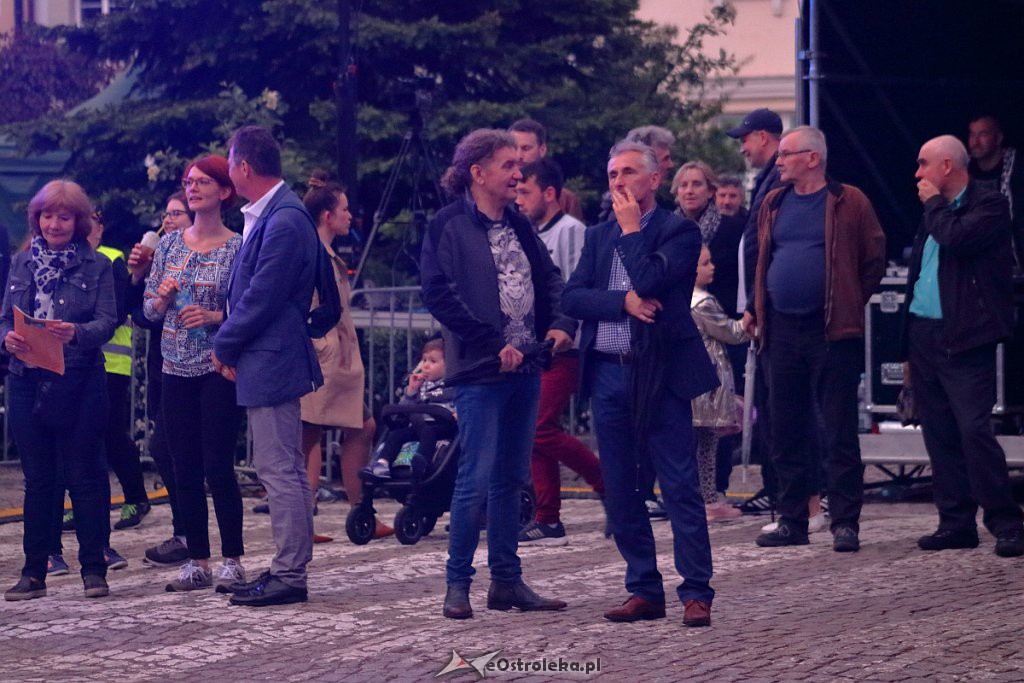 Gwiazda „Majówki Ostrołęckiej” - węgierski zespół  Söndörgö [18.05.2019] - zdjęcie #38 - eOstroleka.pl