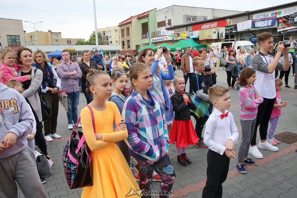 Festyn rodzinny na 60-lecie istnienia OSM [WIDEO, ZDJĘCIA] - zdjęcie #108 - eOstroleka.pl