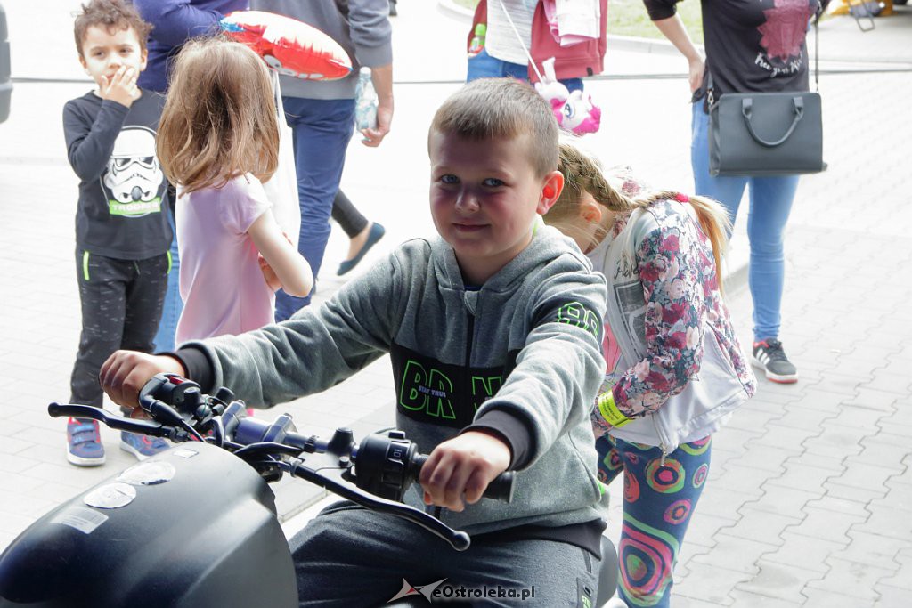 Festyn rodzinny na 60-lecie istnienia OSM [WIDEO, ZDJĘCIA] - zdjęcie #36 - eOstroleka.pl