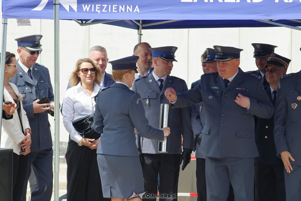 Więźniowie z ZK w Przytułach będą mieli pracę. Wmurowano akt erekcyjny pod budowę hali [WIDEO, ZDJĘCIA] - zdjęcie #36 - eOstroleka.pl