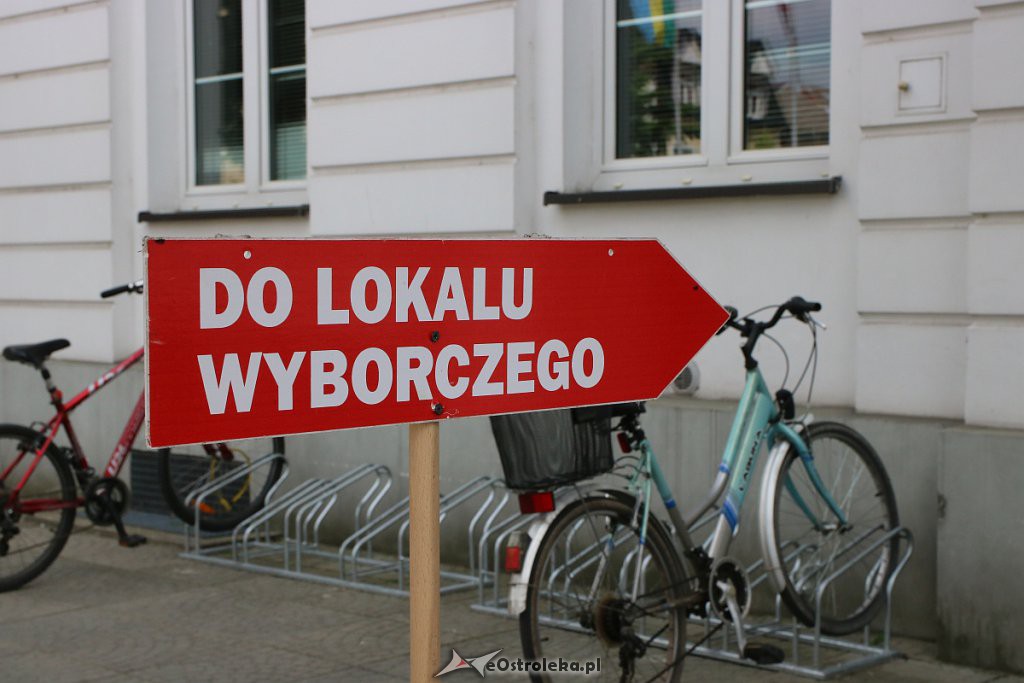 Ostrołęka wybiera eurodeputowanych [ZDJĘCIA] - zdjęcie #1 - eOstroleka.pl