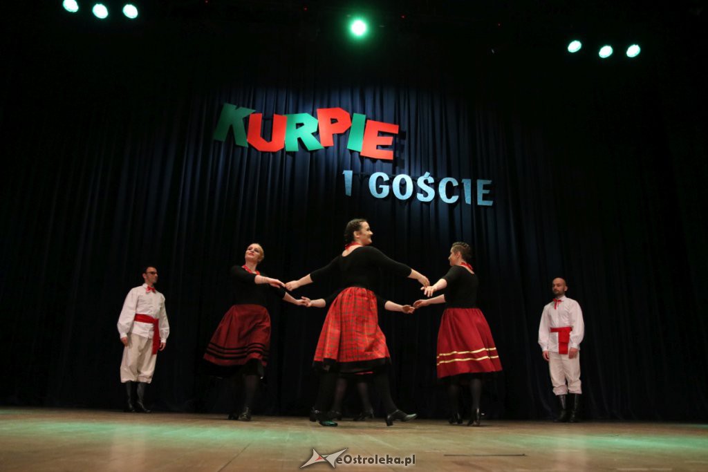 Zespół Pieśni i Tańca Kurpie na Dzień Mamy [WIDEO, ZDJĘCIA] - zdjęcie #15 - eOstroleka.pl